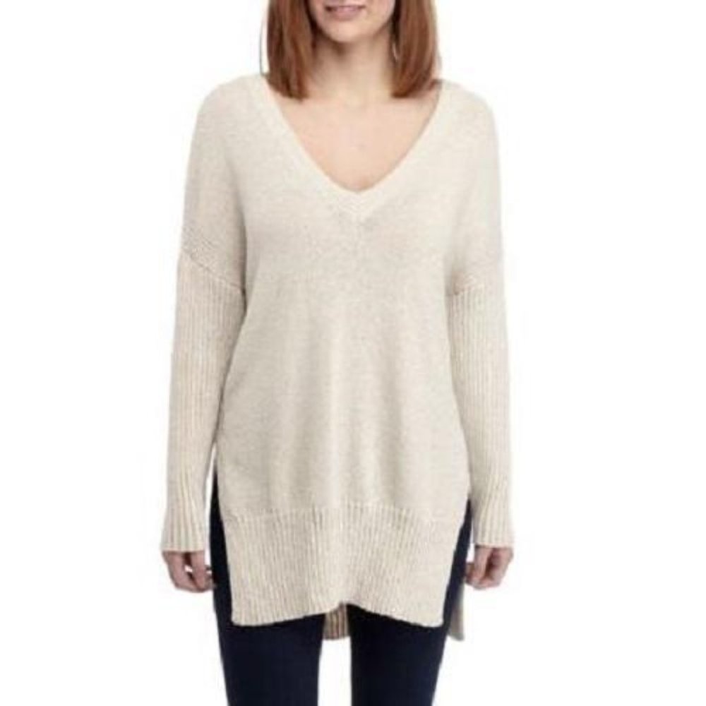 BB Dakota Warm V-Neck Wide Ribbed Sweater Size 4